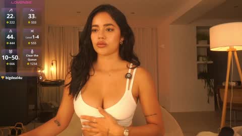 Nova online show from October 14, 6:42 pm