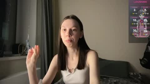 Vanessa and Julia  online show from March 4, 8:05 pm