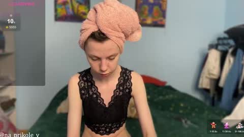 Vanessa and Julia  online show from February 1, 11:09 am