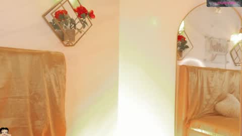 Snapshot of naamah_b chatting on May 9, 3:06 pm naamah_b online show from May 9, 3:06 pm
