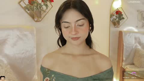 Snapshot of naamah_b chatting on May 30, 2:36 pm naamah_b online show from May 30, 2:36 pm