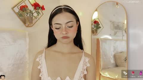 Snapshot of naamah_b chatting on June 4, 2:34 pm naamah_b online show from June 4, 2:34 pm
