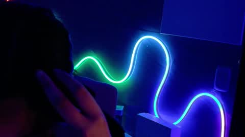 naaomi_cute online show from October 15, 1:28 am