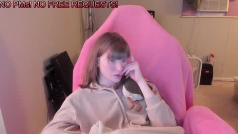 Natalie Marlo online show from December 18, 4:53 am