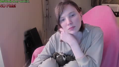 Snapshot of nacmar chatting on July 14, 2:05 am Natalie Marlo online show from July 14, 2:05 am