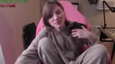 Snapshot of nacmar chatting on July 16, 5:02 am Natalie Marlo online show from July 16, 5:02 am