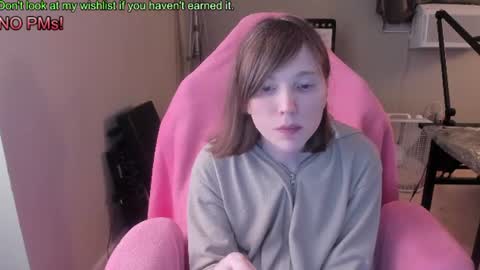 Snapshot of nacmar chatting on July 22, 3:42 am Natalie Marlo online show from July 22, 3:42 am