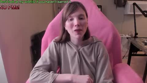 Snapshot of nacmar chatting on July 23, 6:00 am Natalie Marlo online show from July 23, 6:00 am