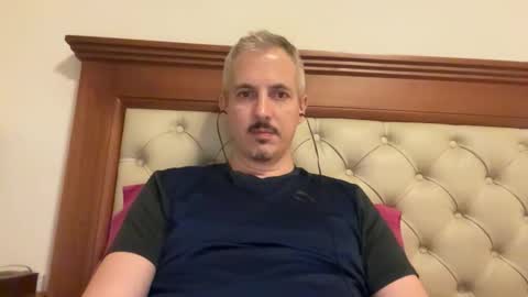 naco20l online show from December 3, 2:41 am