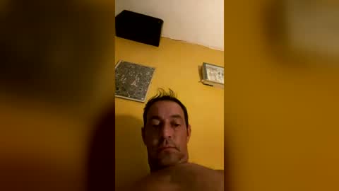 Snapshot of naco82 chatting on August 2, 9:46 pm naco82 online show from August 2, 9:46 pm