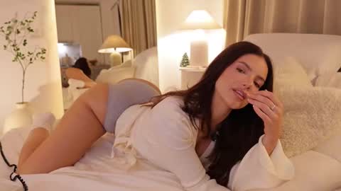 Nadia online show from November 17, 8:36 pm