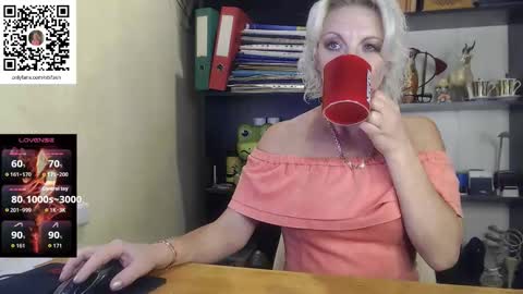 Nadin online show from October 11, 7:01 pm