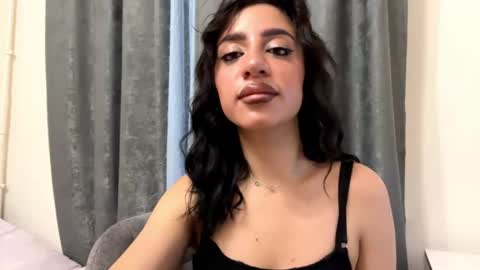 Leya online show from July 4, 4:13 pm