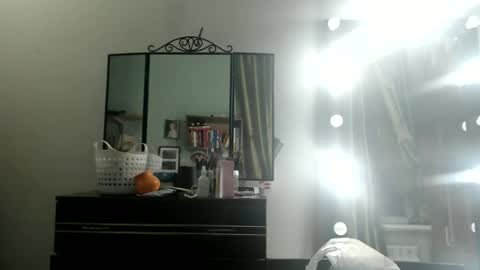 Snapshot of nadyagt chatting on May 24, 10:59 pm nadyagt online show from May 24, 10:59 pm