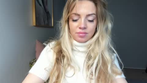 Snapshot of nadyasoft chatting on January 22, 8:06 pm Nadyasoft online show from January 22, 8:06 pm