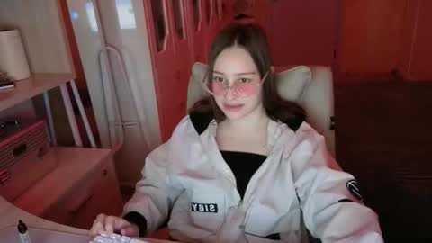 Snapshot of naebina chatting on October 14, 8:26 am naebina online show from October 14, 8:26 am