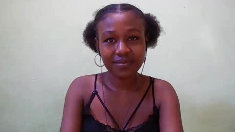 Snapshot of nah296652 chatting on May 11, 11:27 am nah296652 online show from May 11, 11:27 am