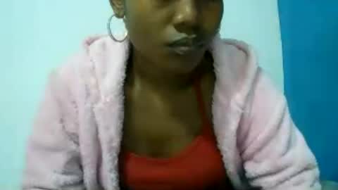 Snapshot of nah296652 chatting on June 16, 6:21 pm nah296652 online show from June 16, 6:21 pm