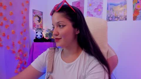 Nahara Soler online show from December 4, 9:45 pm