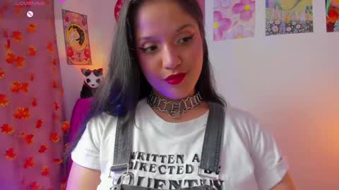 Snapshot of naharasoler chatting on May 15, 10:06 pm Nahara Soler online show from May 15, 10:06 pm
