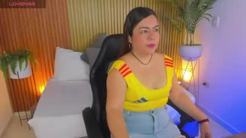 N A H I A online show from July 3, 12:11 pm