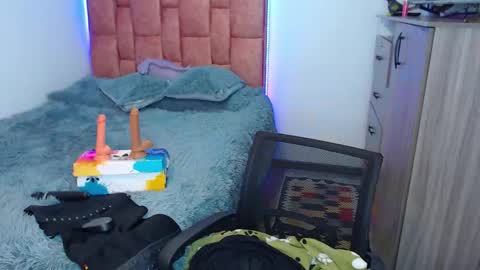 nahia cute     only   online show from November 11, 9:26 pm