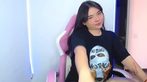 Snapshot of nahia__2 chatting on December 18, 7:09 pm nahia cute only online show from December 18, 7:09 pm
