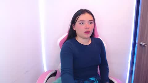 Snapshot of nahia__2 chatting on December 19, 7:43 pm nahia cute only online show from December 19, 7:43 pm