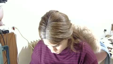 Snapshot of nahiarabiel chatting on August 2, 4:27 pm nahiarabiel online show from August 2, 4:27 pm