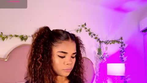 NahiaraReina  online show from July 29, 12:47 pm