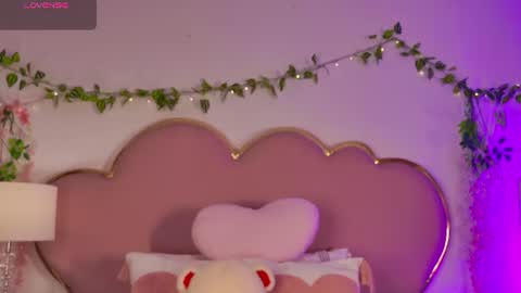 NahiaraReina  online show from July 30, 1:54 pm