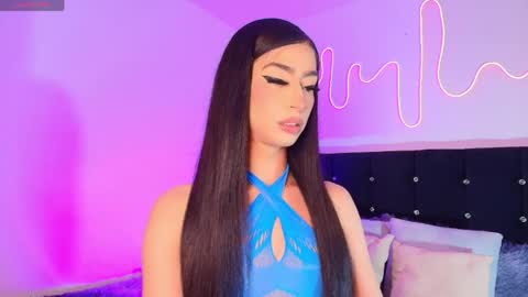 Snapshot of nahiavictoria chatting on March 30, 3:13 pm NahiaVictoria online show from March 30, 3:13 pm