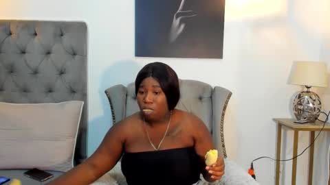 Snapshot of nahirobyy_ebonyy chatting on November 28, 8:11 pm nahirobyy ebonyy online show from November 28, 8:11 pm