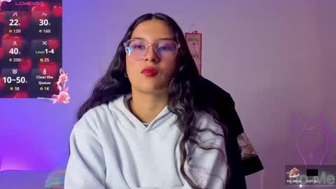 Snapshot of nahomi_blaze56eup chatting on May 3, 7:31 pm valeria online show from May 3, 7:31 pm
