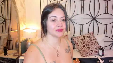 Nahomi  online show from September 24, 10:51 am