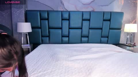 Nahomi online show from January 12, 2:03 am