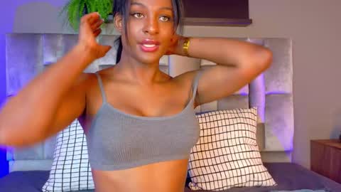  VICTORIA  online show from November 7, 7:47 pm