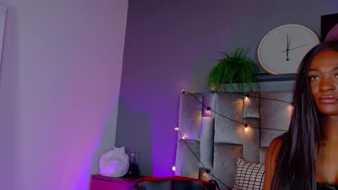  VICTORIA  online show from January 12, 7:30 pm