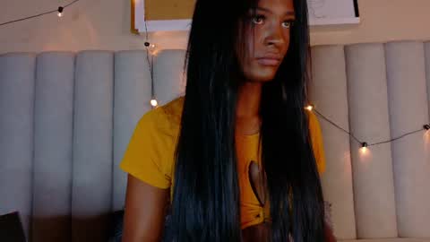 Snapshot of nahomicampbell_ chatting on June 22, 8:17 pm VICTORIA online show from June 22, 8:17 pm