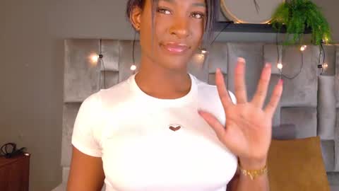 Snapshot of nahomicampbell_ chatting on June 26, 8:57 pm VICTORIA online show from June 26, 8:57 pm