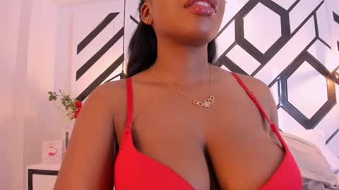 Snapshot of nahomikroft chatting on May 11, 2:45 pm Nahomi online show from May 11, 2:45 pm