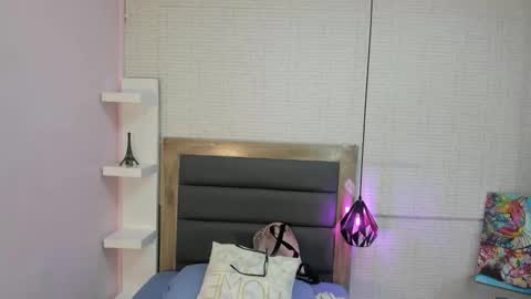   SHELBY   online show from November 20, 12:16 pm