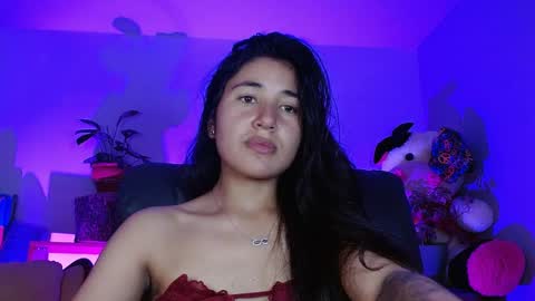 Snapshot of nahomy_rain chatting on June 10, 2:01 am online show from June 10, 2:01 am