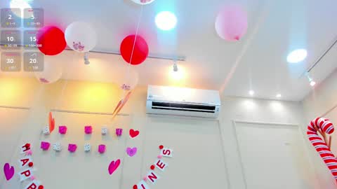 Nahomy online show from February 17, 11:31 pm