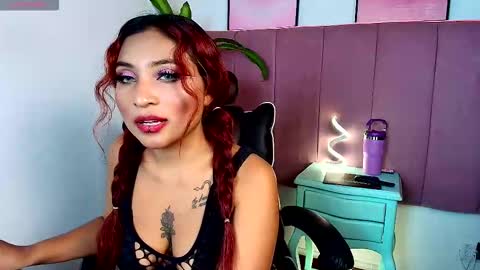 Naia online show from March 2, 7:32 pm