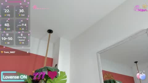 Snapshot of naiara30_ chatting on June 9, 9:48 pm N A I A R A online show from June 9, 9:48 pm