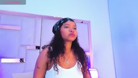 Naila online show from April 18, 3:16 pm