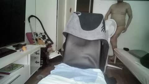 Snapshot of naimando353223 chatting on September 29, 7:24 am naimando353223 online show from September 29, 7:24 am