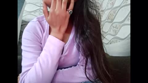 Snapshot of naina00123 chatting on December 14, 10:20 am Naina online show from December 14, 10:20 am