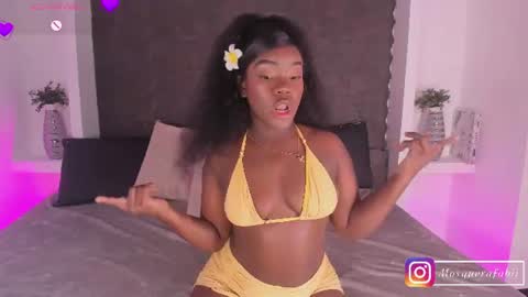 naina deivis33 online show from June 27, 3:55 am